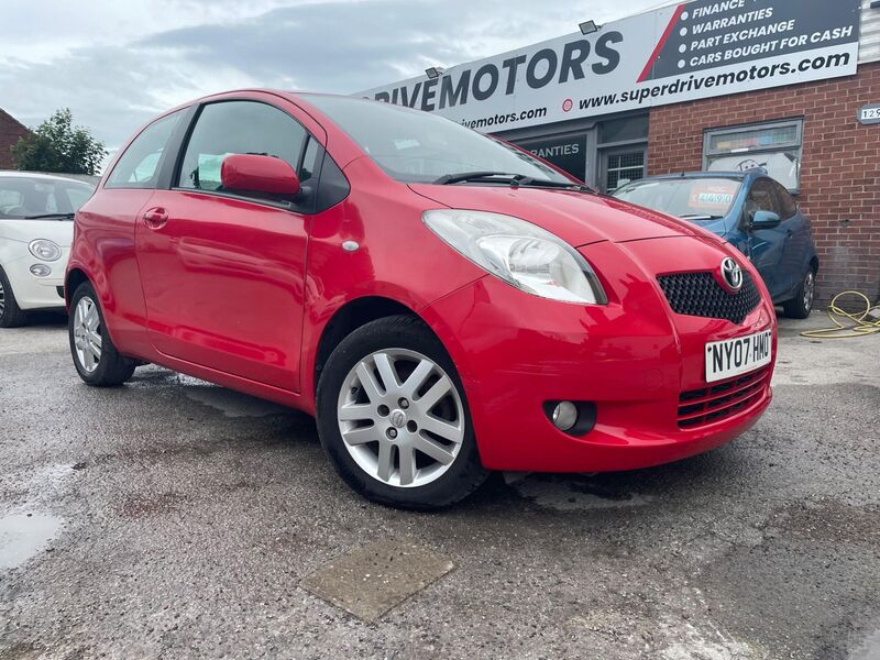 TOYOTA YARIS