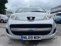 PEUGEOT 107