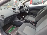 FORD FIESTA VAN