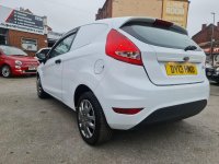 FORD FIESTA VAN