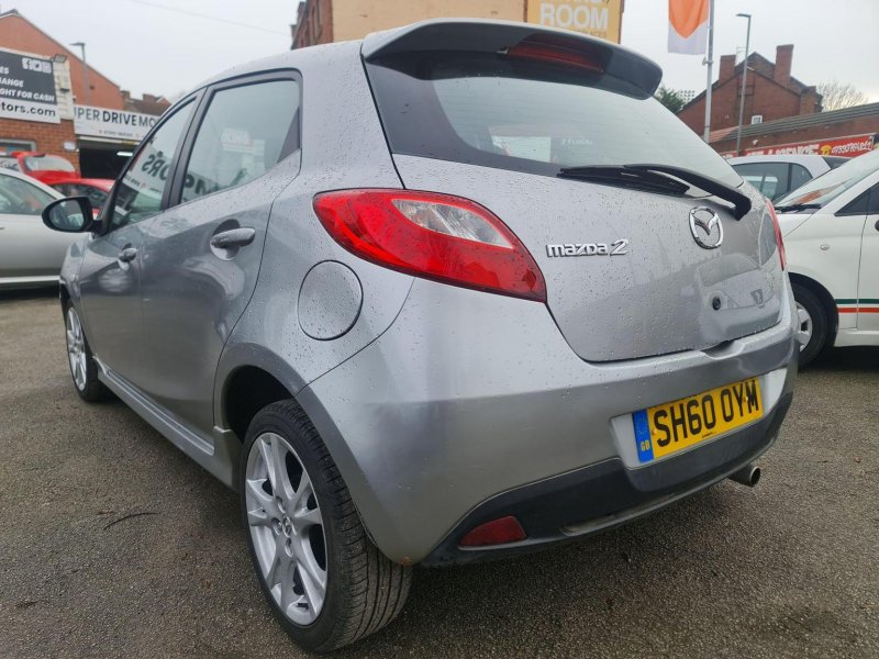 MAZDA MAZDA2