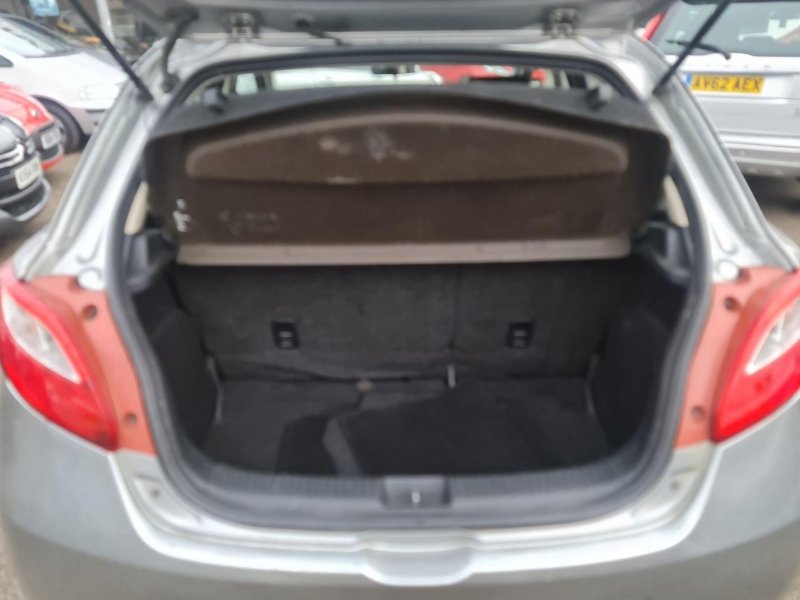 MAZDA MAZDA2