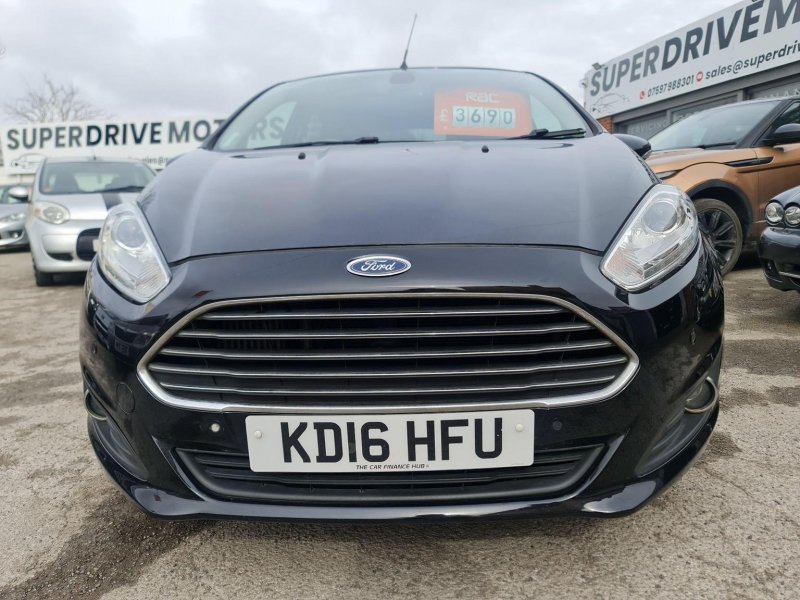 FORD FIESTA