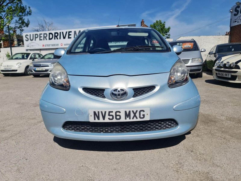 TOYOTA AYGO