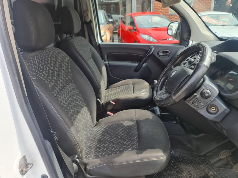 RENAULT KANGOO