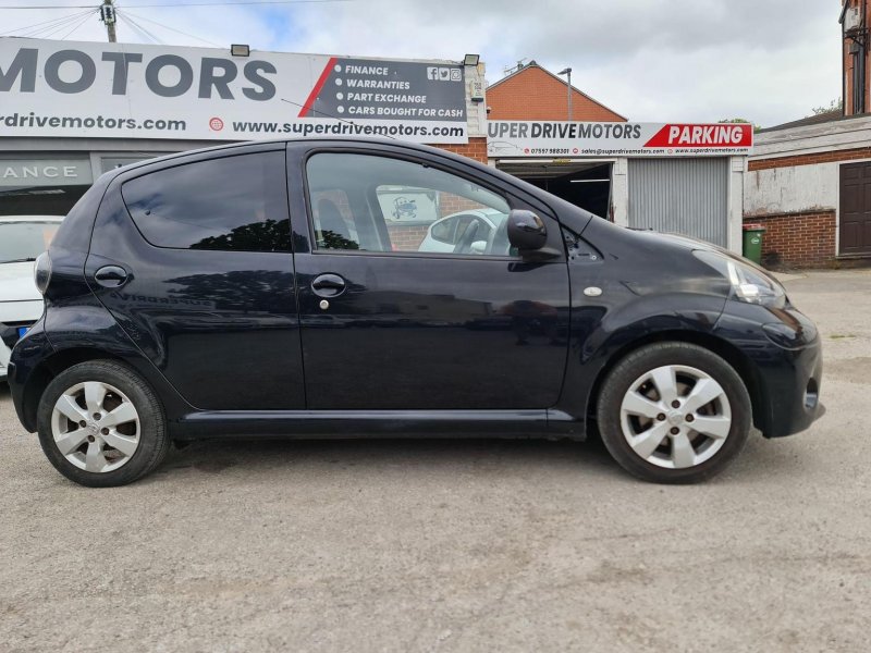 TOYOTA AYGO