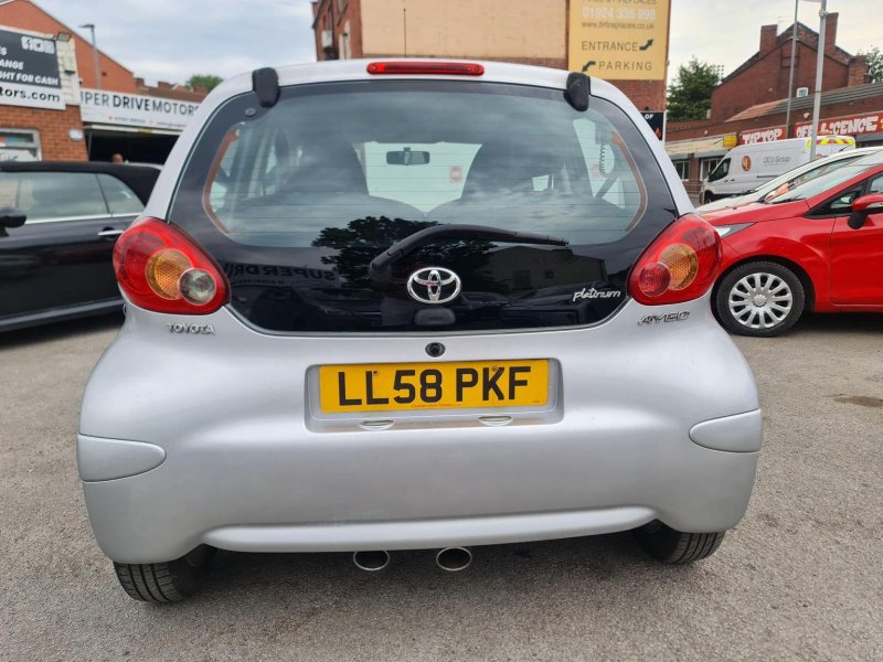 TOYOTA AYGO