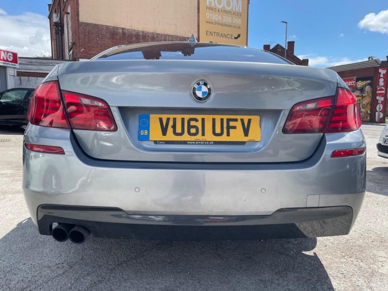 BMW 5 SERIES